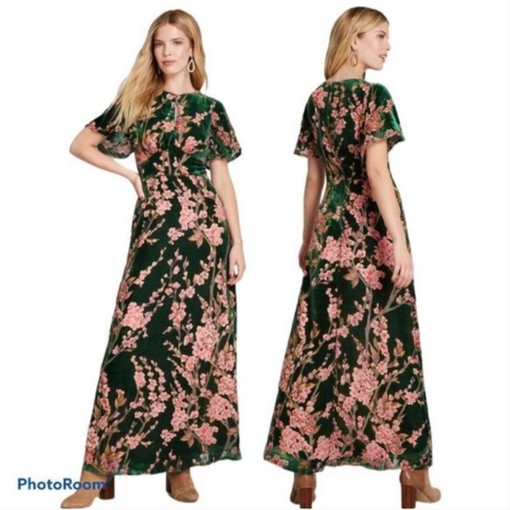 ModCloth Soiree Saunter Velvet Maxi Dress